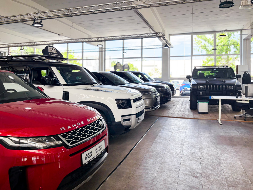 Auto Center Darmstadt Showroom