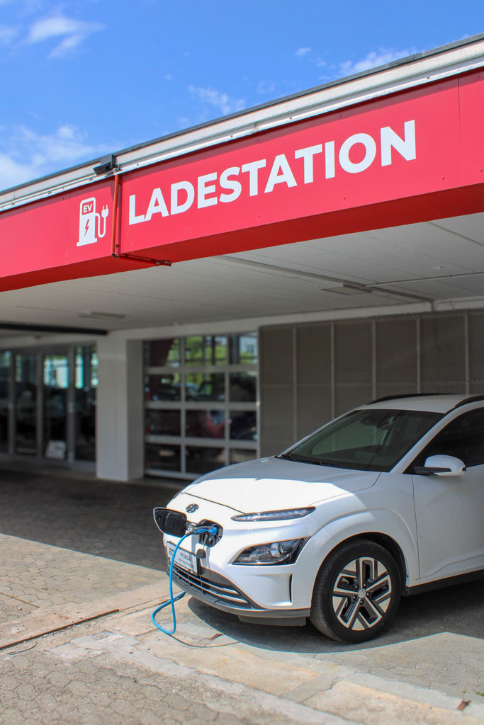 ACD Ladestation